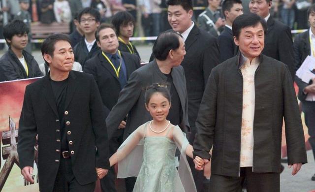 形同陌路|成龙李连杰片场发生冲突，大打出手，导演亲自去拉架