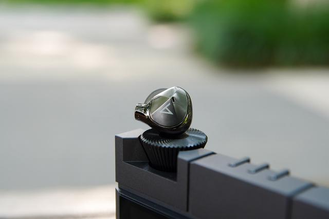 一斤重的便携播放器了解下 一篇关于KANN CUBE的碎碎念