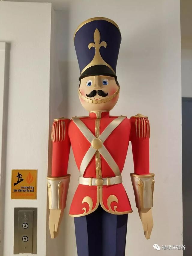 巅峰选择：苹果iPhone X和三星Note 8哪家强？