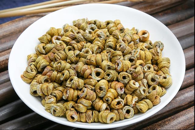 神农本草图经，薯蓣 菊花 甘草 人参 石斛 石龙芮