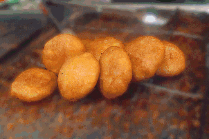 壹粉食堂｜壹粉自制油炸糕外酥里糯，咬一口酥脆掉渣