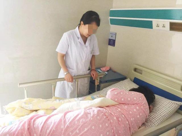 [你的育儿经]高龄孕妈生下“猪八戒”宝宝，丈夫无法接受，医生解释让家人放心