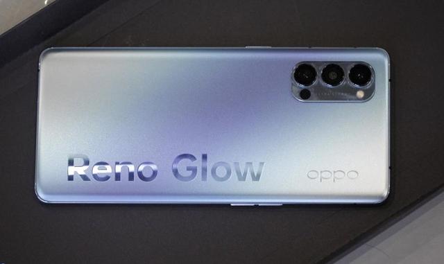 外观靓丽的OPPOReno4Pro，轻薄才是它最大的亮点