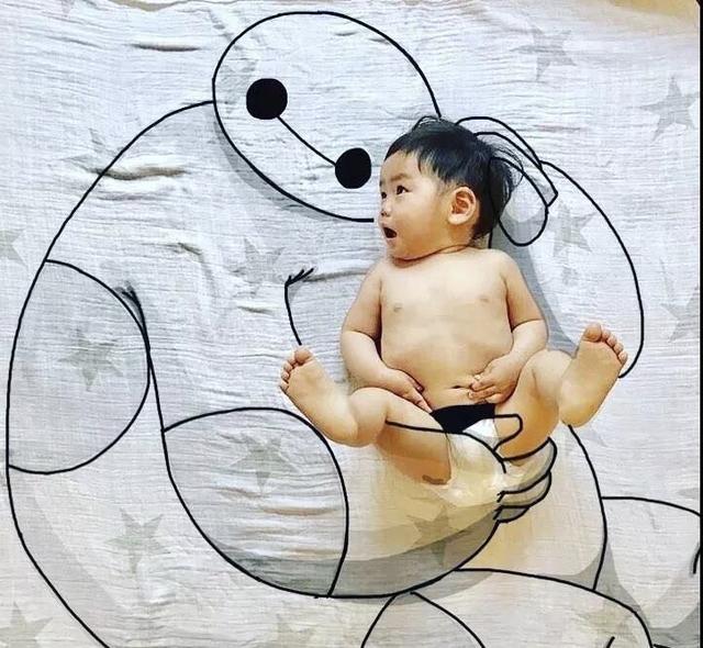 「超级宝妈」“神一般”的爸爸把儿子画进了宫崎骏的作品里，11万网友被暖心了