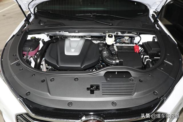 新车丨玩设计、拼内涵 长安UNI-K对战比亚迪唐谁更高档？