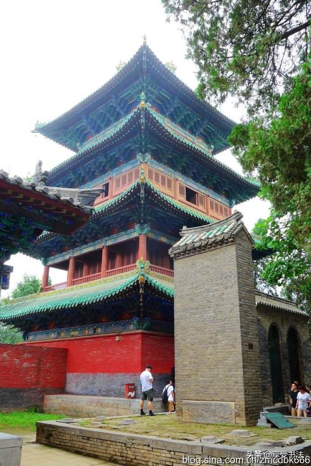 玩乐足迹：声扬九州的千年钟鼓楼