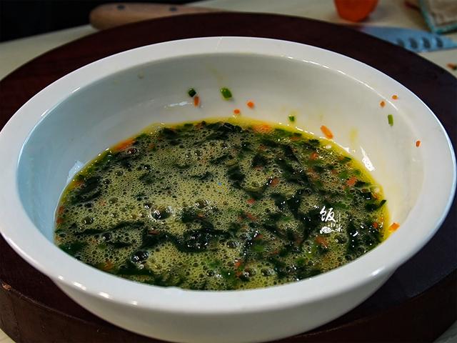 小孩不爱吃菠菜，教你一招，好吃又健康，再也不用担心孩子挑食了