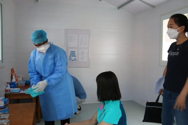 北青社区报石景山版|专业消杀、感应手龙头洗手液、就餐隔板...今天，石景山各幼儿园这样迎接复园