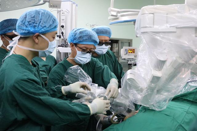 医院|“5G+机器人”! 沂蒙老区县级医院完成一例远程外科手术