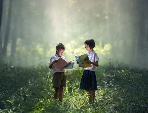 超级宝妈@躺赢式家长和劳模式家长哪个好？看过这些细节，你可能就有答案