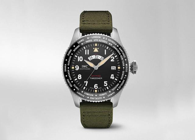 “打工人”是什么梗？不同阶段打工人戴的手表不一样