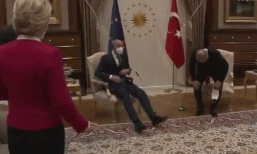 图像截自欧洲议会德国议员拉戈丁斯基所发视频  意总理怒批土