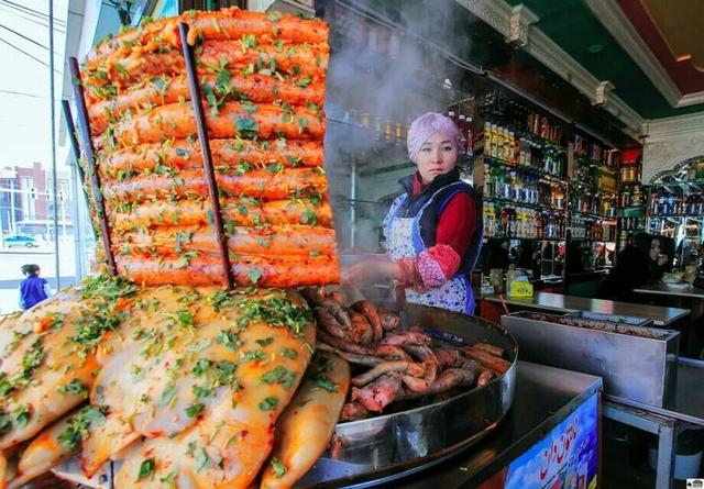 旅行柚子君▲新疆伊犁伊宁市汉人街大巴扎游记