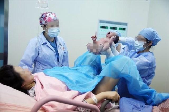 狠幸福|产房内，这4类孕妇常常让助产医生想“罢工”，希望其中没有你