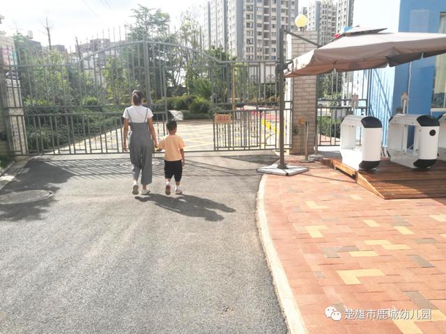 思念淡如水|楚雄市鹿城幼儿园启用人脸识别系统——盛世分园幼儿入离园流程