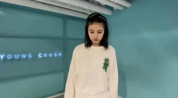 那抹微光|汪峰大女儿参赛获冠军，章子怡激动发文：老母亲骄傲