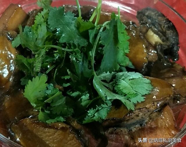 福建小县城办喜酒，这桌1688元！网友：福建人豪横，莆田的吧