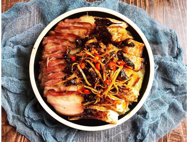 这食材放的时间越长越香，简单一蒸，味道鲜美，好吃到停不下筷子