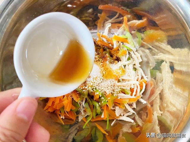 你的育儿经|一撕一拌,简单3步即上桌,补水补蛋白,口感清爽,营养十足