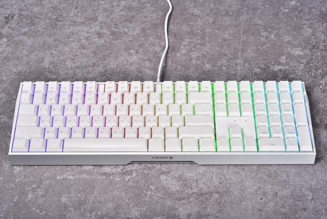 Cherry MX Board三款机械键盘开箱：主流本家信仰