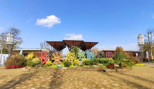 长兴岛第一家海鲜新风味的餐厅，你拔草了吗？