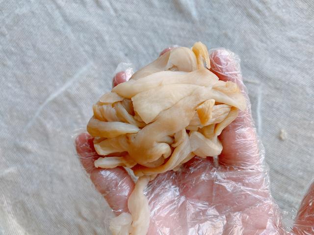 用传统的方法制作萝卜干，简单3步，脆爽好吃又下饭，保存时间久