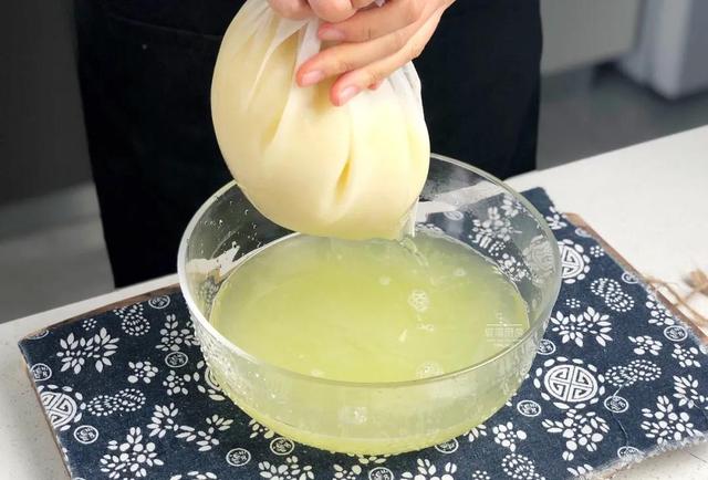 女生必备的暖宫神器，自己在家煮一煮，熬一熬，这样就能做出来