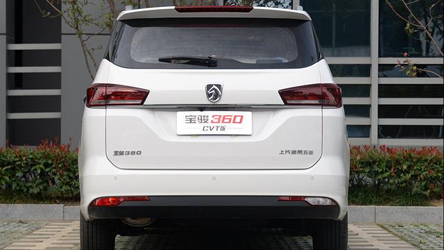 7.48万就配8挡CVT，油耗4毛多，堪称是家用小能手