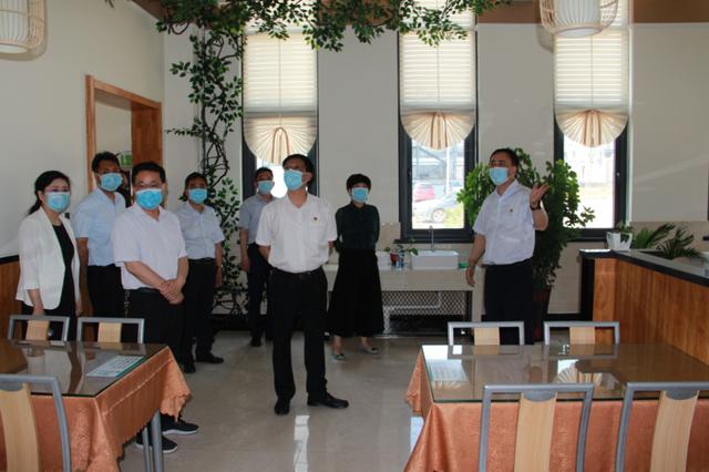 安阳市人大常委会副主任,市总工会党组书记,主席程利军一行到安阳县