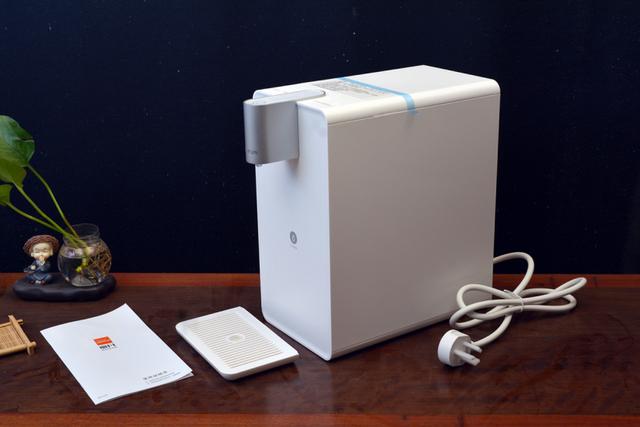 魔凡饮水机体验：4秒沸腾，米家远程操控，支持小爱同学