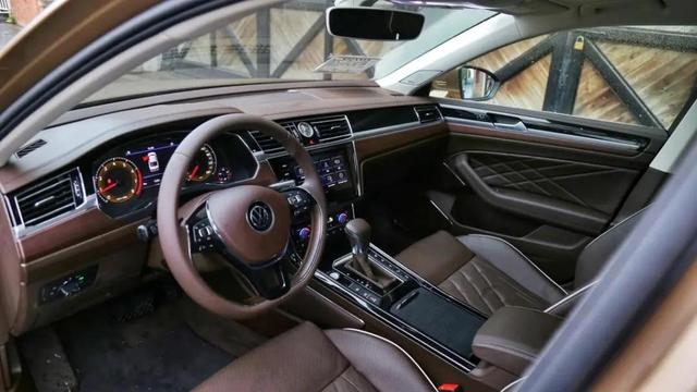 轴距3米、车长5米，配空气悬挂！新辉昂颇有意思