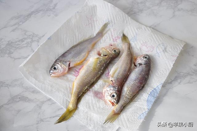 冬天应多吃的大炖菜，高蛋白低热量，吃到最后汤还是热乎乎的，鲜