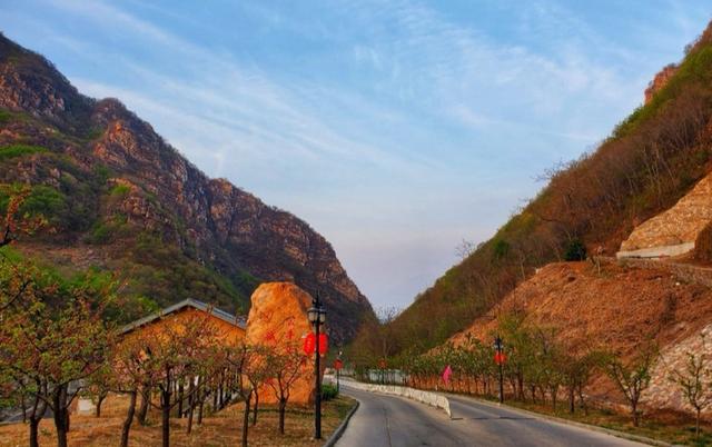 『约吗旅行』蓟县梨木台风景区：山里踏青的好地方