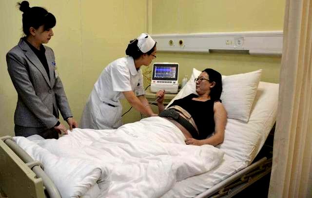 你的育儿经:孕晚期见红破水,二胎孕妈以为要生了超淡定,医生:这是胎盘早剥