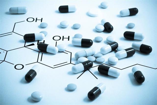 常用的两大抗生素：头孢和阿奇霉素，你了解它们的主要区别吗？