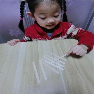 「超级宝妈」雪糕棒这样设计玩法，亲子游戏不用再发愁