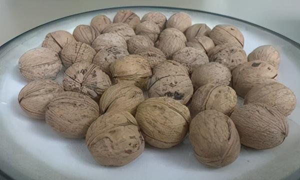 总是吃得少还长胖？你肯定吃了这些偷偷加了糖的零食