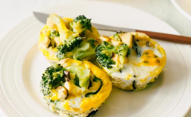 40道佳肴精选，精选挑选食材用心烹饪菜品，每一口吃的都有价值