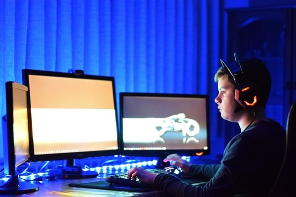 [太平洋电脑网]追上AMD/NV！Intel显卡控制中心更新：新增游戏录制和直播功能