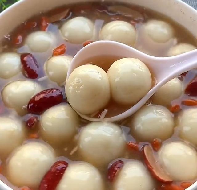 冬季山药这样吃，好吃又营养，香甜绵软又热乎，孩子迷上它