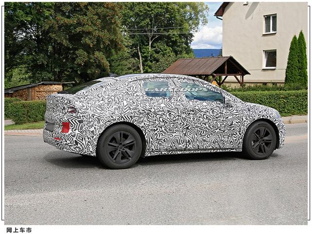 斯柯达新电动轿跑SUV谍照！溜背设计+全新矩阵灯组 外观似途观X