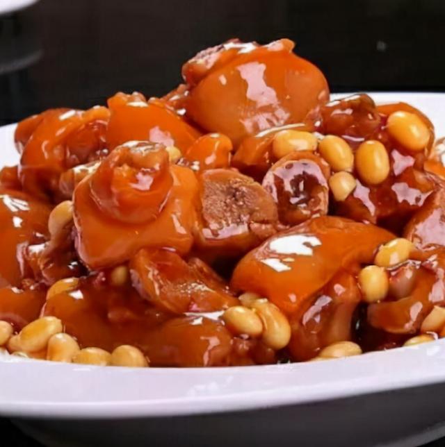 猪蹄这种做法，Q弹软烂，孩子老人吃了补钙比钙片强，家常又简单