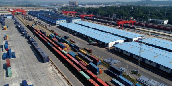 中欧|中欧班列“大爆发”