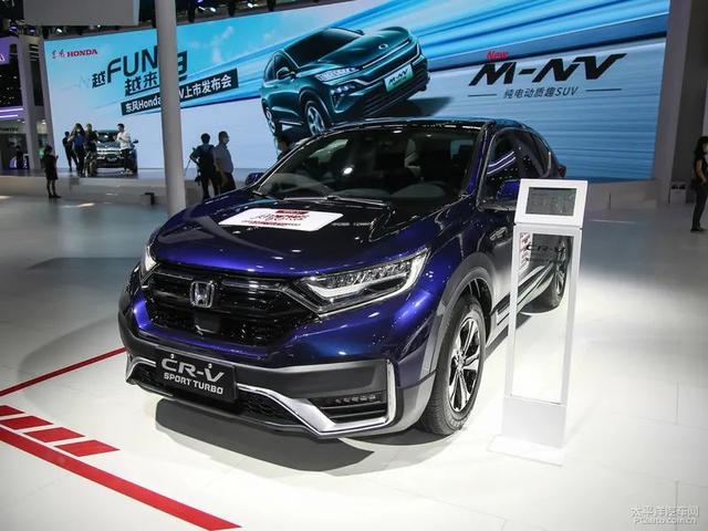 年底买车更便宜？为了这7款爆款SUV，我亲自跑了9家店