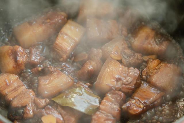 天越冷就越馋这菜，鲜香入味，油而不腻，就是太费米饭了