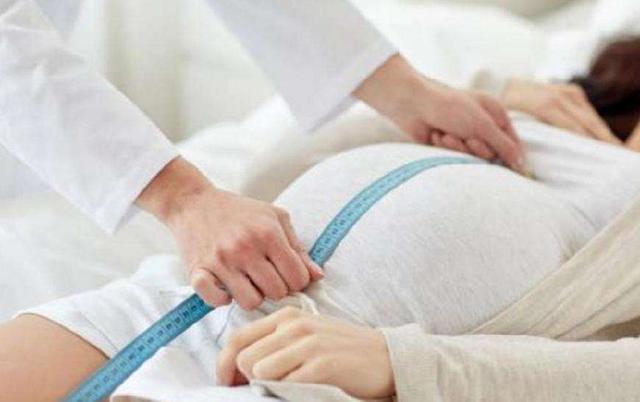 【你的育儿经】孕妇从什么时候开始显怀？若过早成为“大肚婆”，可能是这些原因