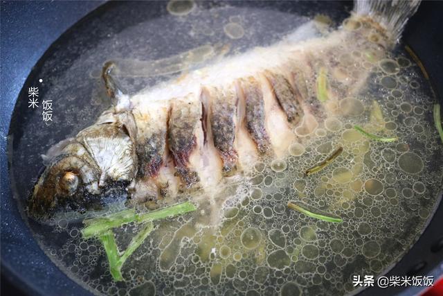 冬季这菜便宜又好吃，炖鱼汤放一点，清甜又温暖，试试吧