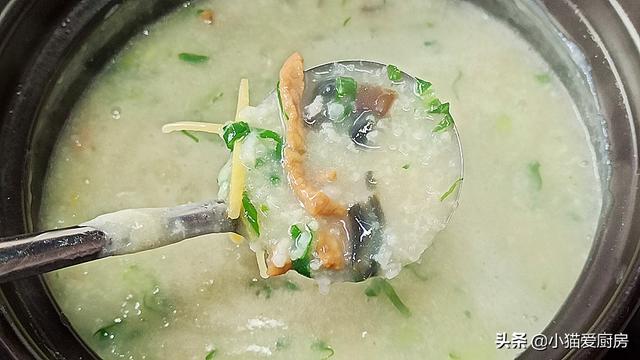 做皮蛋瘦肉粥时，别直接下锅，小猫教你正确做法，营养好吃，真香