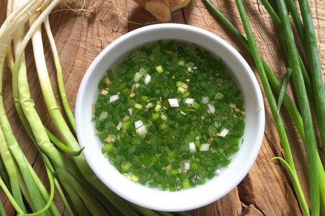 在家做生煎包，掌握这3个小技巧，皮酥汁浓肉香，孩子早餐最爱吃