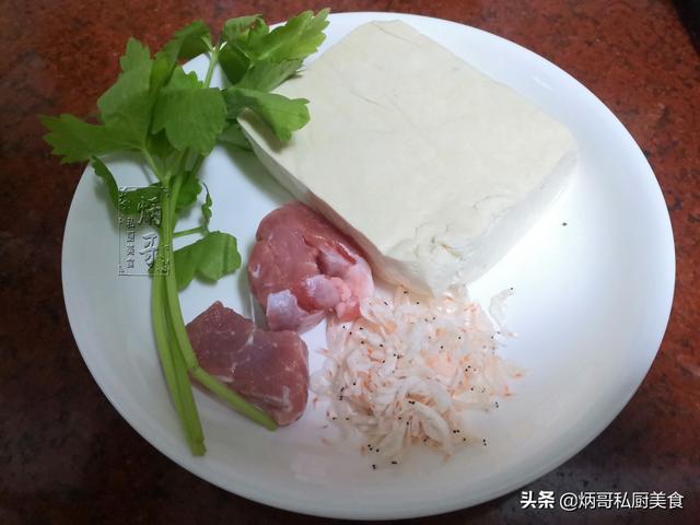 孩子不吃豆腐，试试新做法，一次煮好存冰箱，随吃随煮，特省事